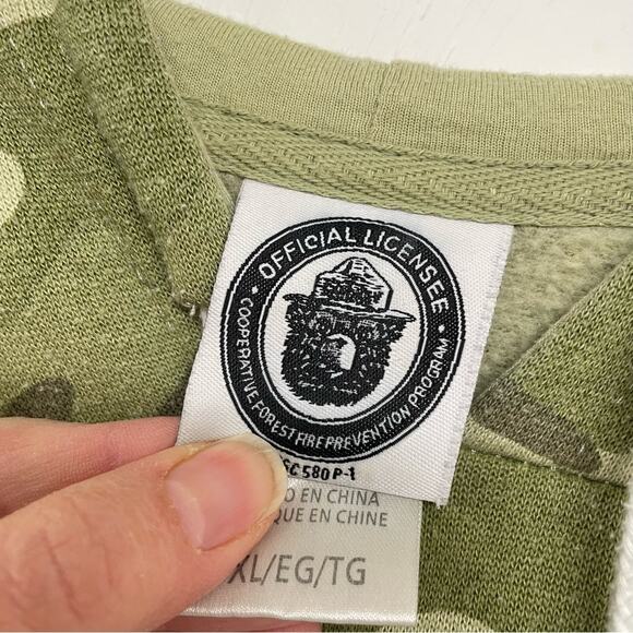 Smokey Bear Green Camo Print Prevent Forest Fires Hoodie Sweatshirt XL - Picture 4 of 7